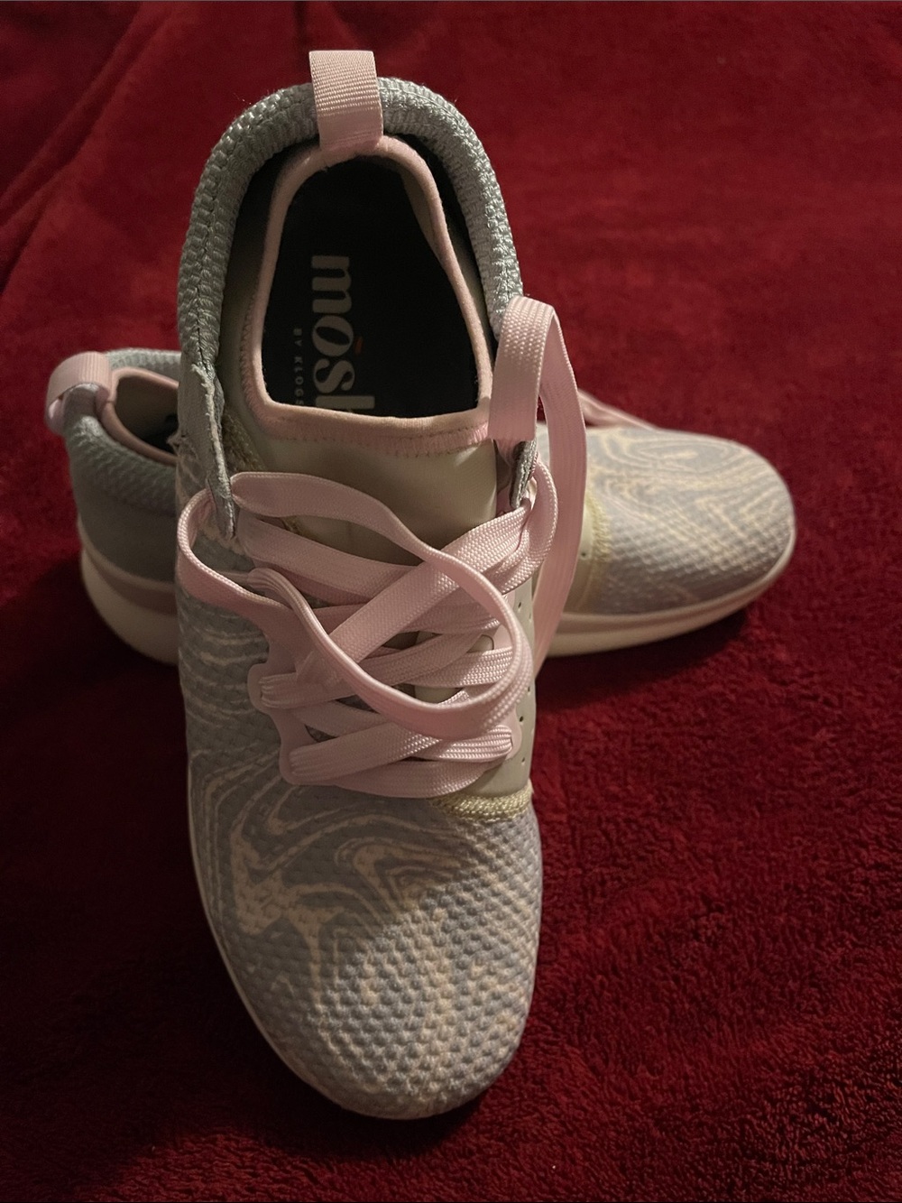moshn by Klogs Rhythm Athletic Shoes - Aquatic Paint/Mint/Pink Size [71/2 Wide